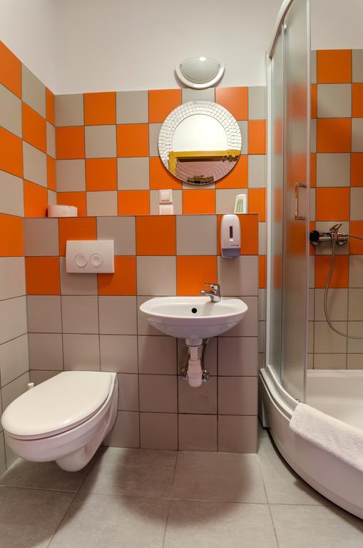 Hill Inn Poznań Eksteriør bilde